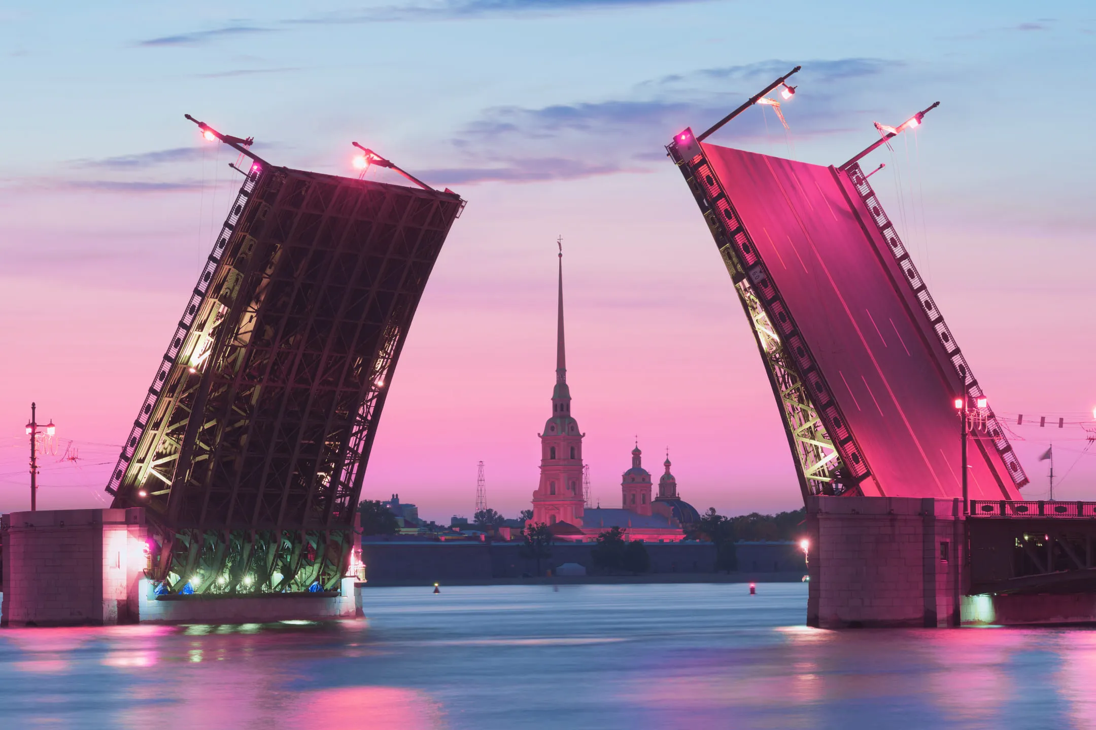 Разводные мосты в Санкт-Петербурге