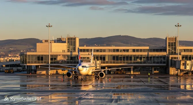 Аэропорт Линц