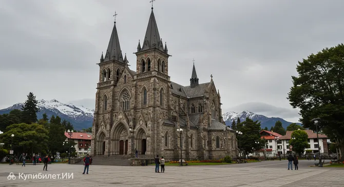 Кафедральный собор Девы Марии на озере Науэль-Уапи