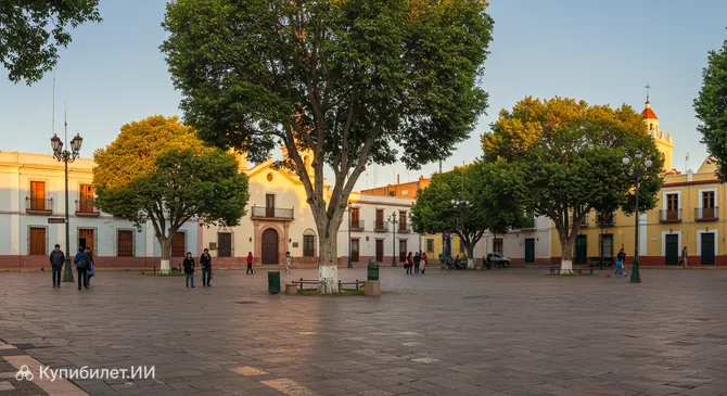 Площадь 25 Мая