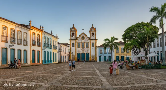 Площадь Бандейра