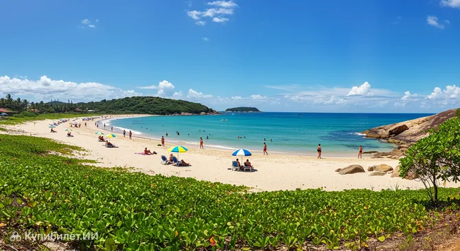 Пляж Дегела́ду