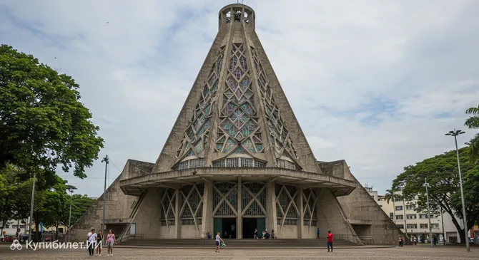 Метрополитенский собор Святого Себастьяна в Рио-де-Жанейро