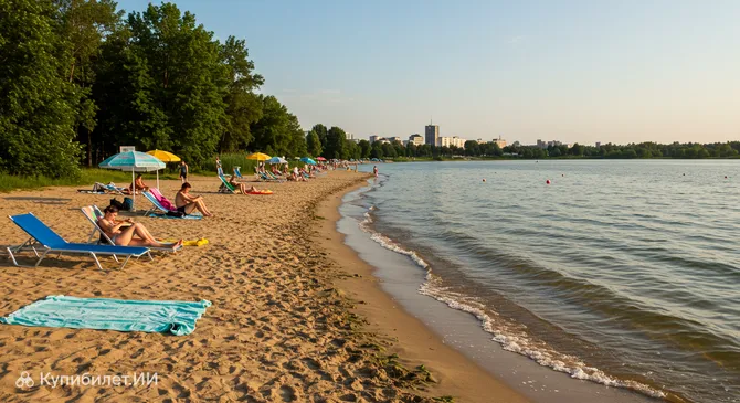 Пляж Комсомольского озера