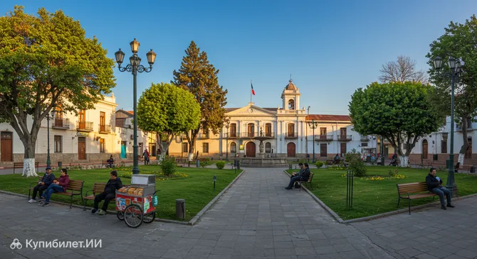 Площадь де Армас Овалье