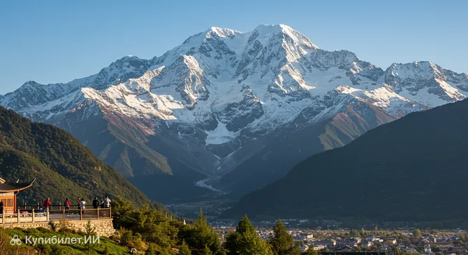 Снежная гора Юйлуй