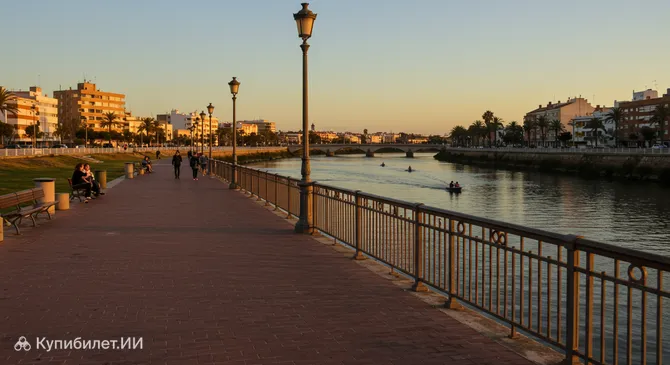 Пасео-де-ла-Риа