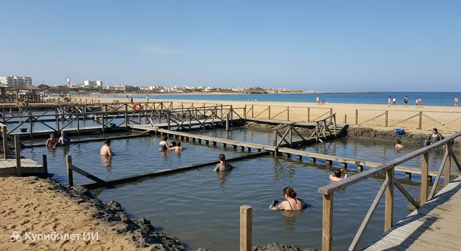 Грязевые ванны Лас-Чаркас