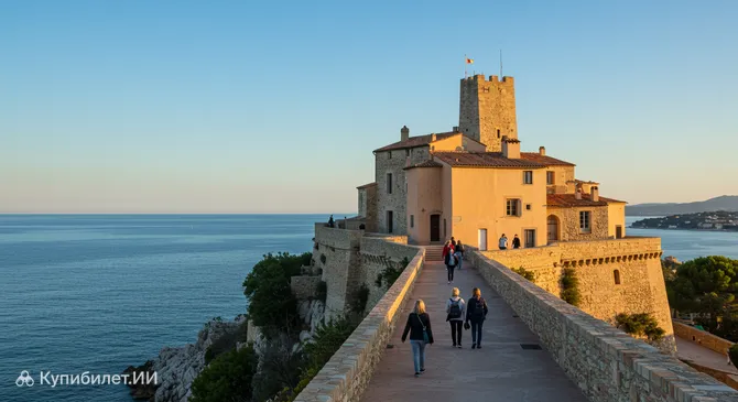 Музей Пикассо в Антибе