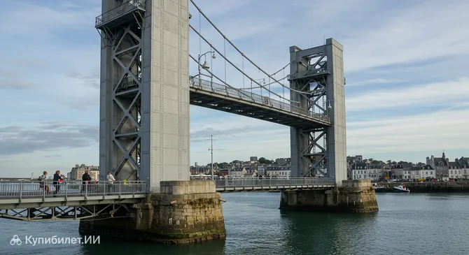 Мост Рекувранс