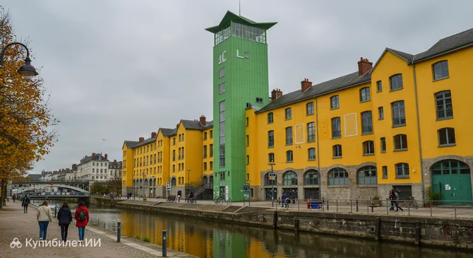 Лё Льё Юник