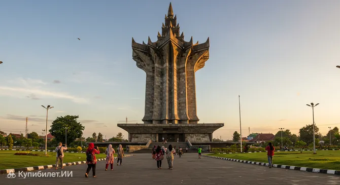 Памятник Симпанг Лима