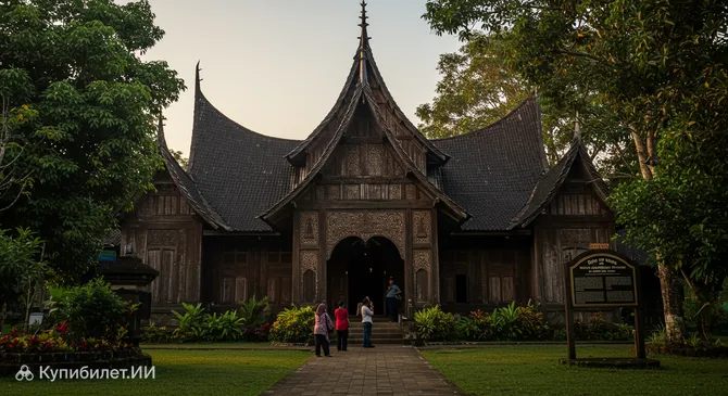 Музей-дом рождения Бунга Хатты