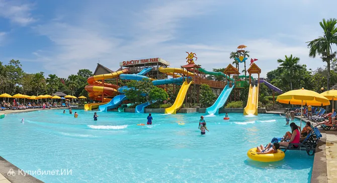 Парк развлечений и аквапарк SunCity Мадиун