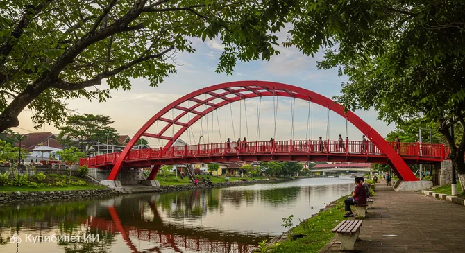 Красный мост