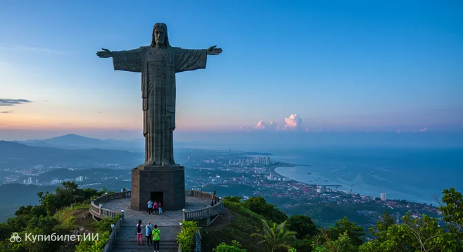 Статуя «Иисус Благословляет»