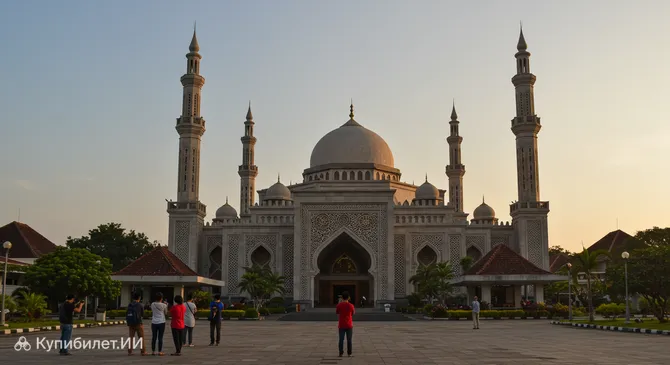 Мечеть Лаванг Кидул