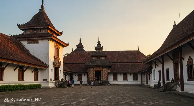 Дворец Суракарта Хадининграт