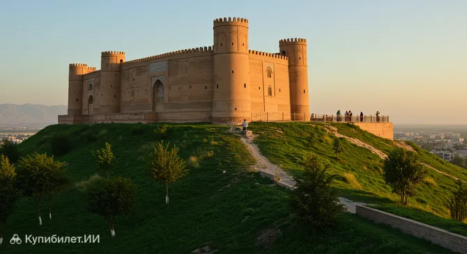 Крепость Фалак-ол-Афлак