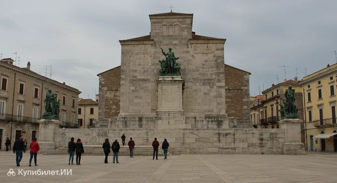 Монумент павшим