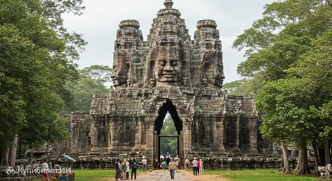 Южные ворота Ангкор-Тхома
