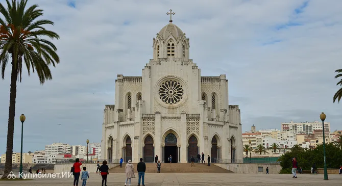 Церковь Нотр-Дам-де-Лурд