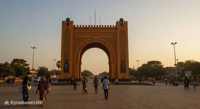 Площадь Пятидесятилетия