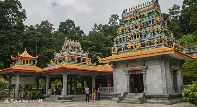 Храм Сам Пох