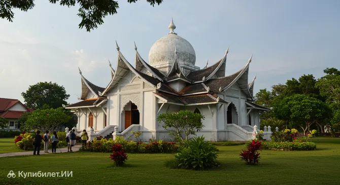 Могила Махсури