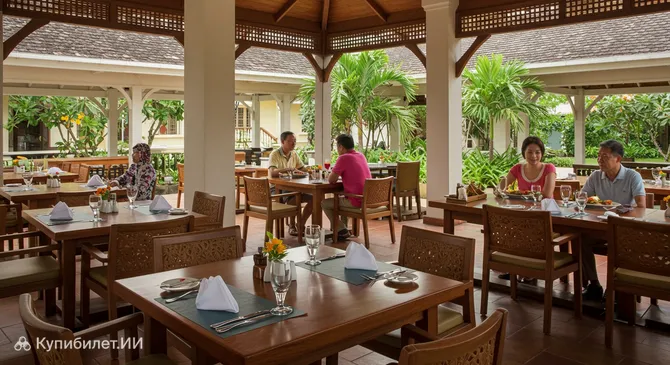 Отель Лабуан Пойнт