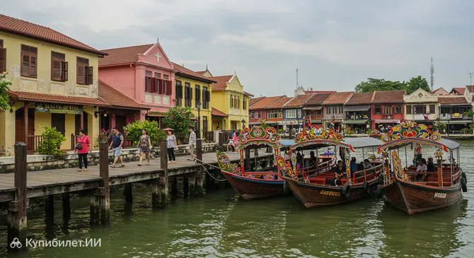 Причал круиза по реке Малакка