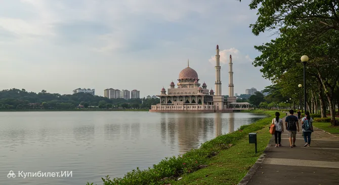 Парк озера Шах-Алам (Центральное озеро)