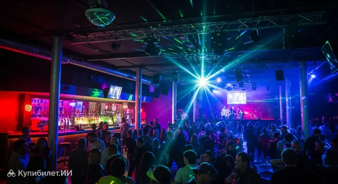 Ночной клуб в Нейпире