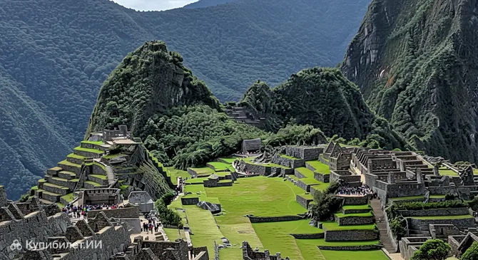 Главная площадь Мачу-Пикчу