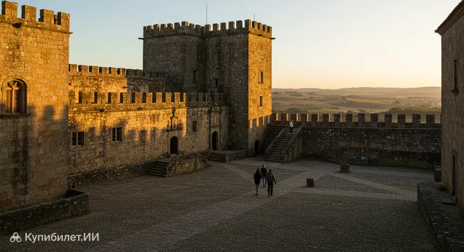 Замок Шавиш