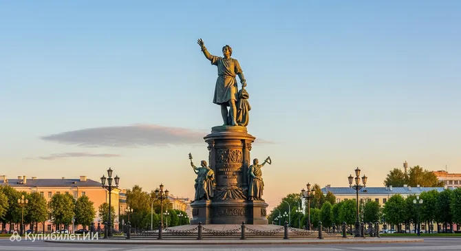 Памятник Петру I