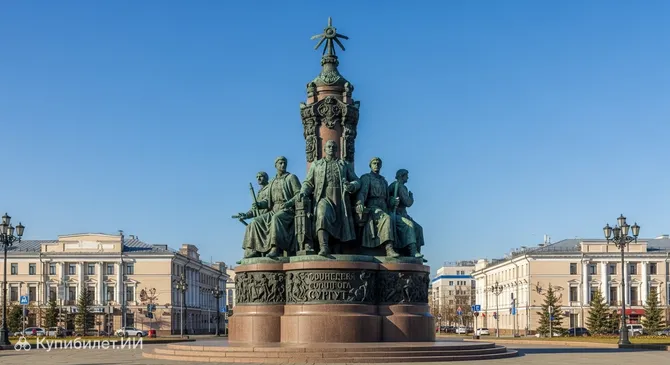 Памятник основателям Сургута