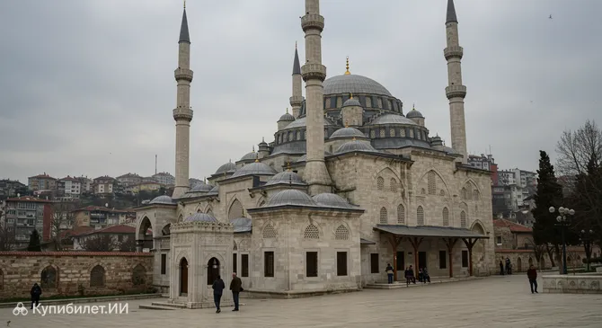 Мечеть Йени-Джума (мечеть Пертева Мехмета-паши)