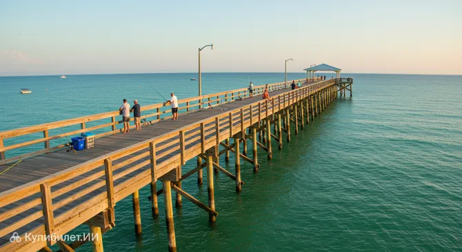 Пирс Рассел-Филдс