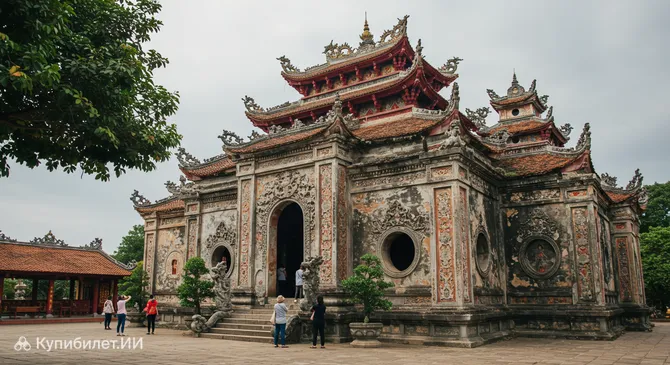 Храм Ван Тхюи Ту