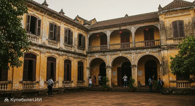 Старый дом Хуинь Туи Ле